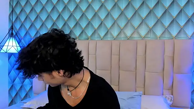 Sofia-Ethan online show from 07/12/26, 01:45