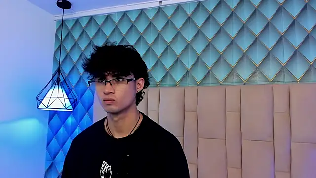 Sofia-Ethan online show from 06/13/26, 01:20