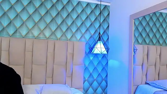 Sofia-Ethan online show from 06/18/26, 07:30
