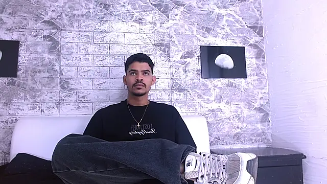 Snapshot of Dannesh_ chatting on 05/16/26, 03:38 Dannesh online show from 05/16/26, 03:38