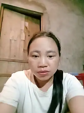 Elizabeo online show from 05/18/26, 04:18