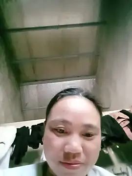 Elizabeo online show from 05/31/26, 05:57