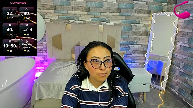 Amhira Tay online show from 07/11/26, 07:14