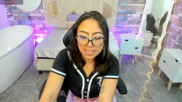 Amhira Tay online show from 06/13/26, 07:12