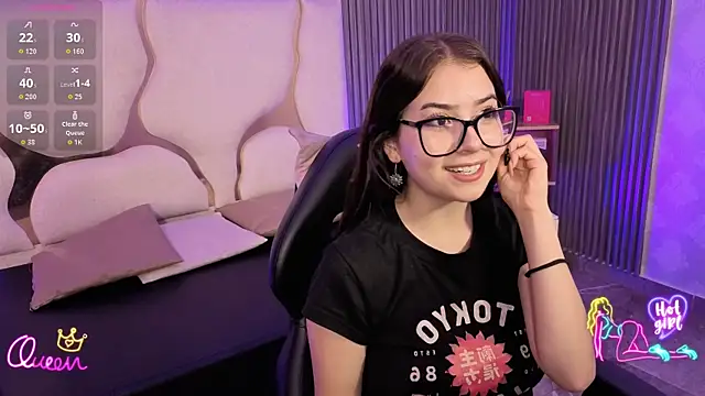 andrea tay1 online show from 06/19/26, 07:09