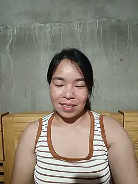 Snapshot of Baby_hott chatting on 06/10/26, 03:46 Baby hott online show from 06/10/26, 03:46