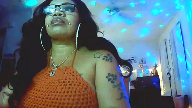 NailGoddessnow online show from 09/28/25, 05:36