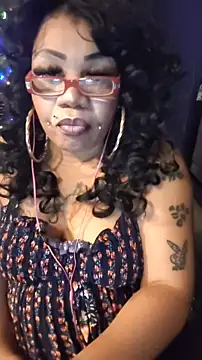 NailGoddessnow online show from 12/16/25, 03:22