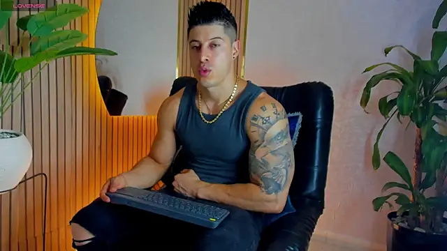 lukas green11 online show from 06/15/26, 10:53