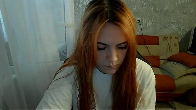 ember fox   online show from 06/02/26, 10:26