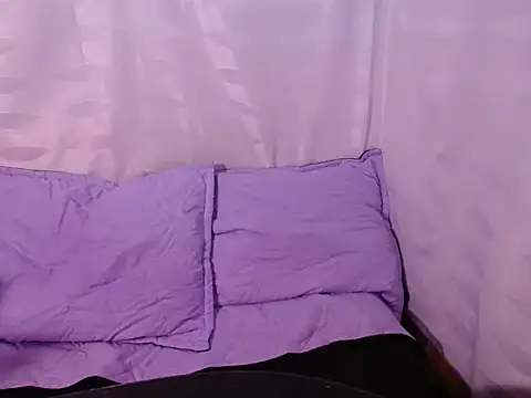 Snapshot of NyxViolet chatting on 06/24/26, 07:22 NyxViolet online show from 06/24/26, 07:22