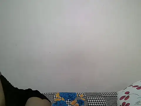 Miss rihanna online show from 06/27/26, 07:42