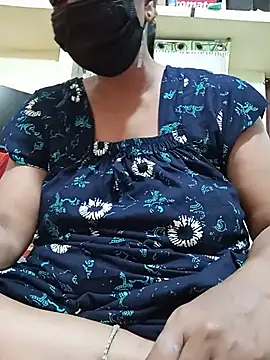 Snapshot of Ramya111_Tamil chatting on 07/22/26, 06:48 Ramya111 Tamil online show from 07/22/26, 06:48