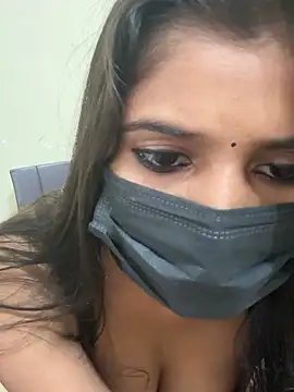 Poonam-Ray online show from 07/13/26, 05:51