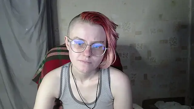 Snapshot of __Freya___ chatting on 06/17/26, 11:20 Freya online show from 06/17/26, 11:20