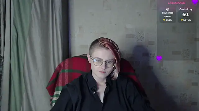 Snapshot of __Freya___ chatting on 07/08/26, 05:02 Freya online show from 07/08/26, 05:02