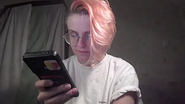 Snapshot of __Freya___ chatting on 07/16/26, 05:43 Freya online show from 07/16/26, 05:43