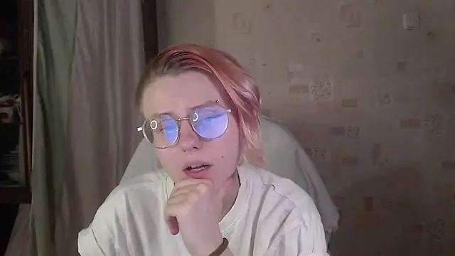 Snapshot of __Freya___ chatting on 07/15/26, 02:35 Freya online show from 07/15/26, 02:35