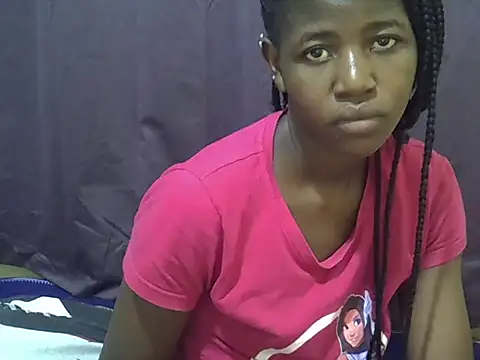 Snapshot of Sweet-tatiana chatting on 06/02/26, 08:03 Sweet-tatiana online show from 06/02/26, 08:03