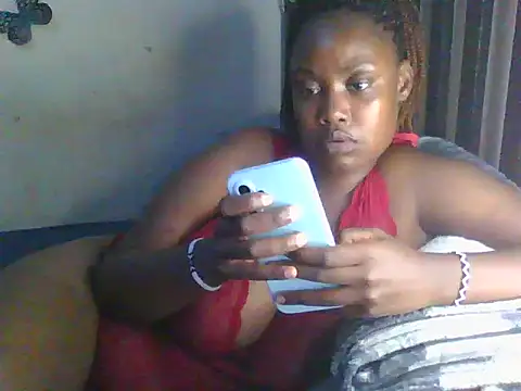 Snapshot of Sexy-Mish chatting on 05/27/26, 06:26 Sexy-Mish online show from 05/27/26, 06:26