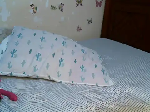 pinkeie  online show from 05/21/26, 03:59