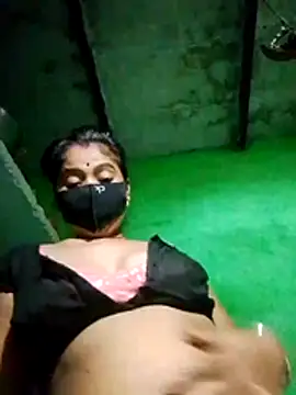 Snapshot of Rachnaaapkijaan78 chatting on 07/03/26, 04:19 Rachnaaapkijaan78 online show from 07/03/26, 04:19