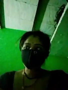 Snapshot of Rachnaaapkijaan78 chatting on 06/15/26, 06:29 Rachnaaapkijaan78 online show from 06/15/26, 06:29