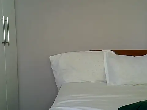 Sexycarll9 online show from 07/03/26, 07:59