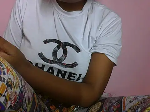 Sexxyrina online show from 06/25/26, 08:19