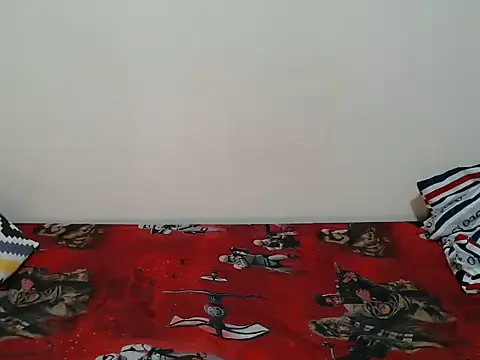 triceey online show from 06/18/26, 07:40
