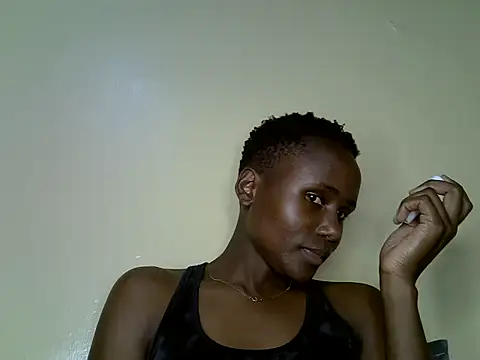kiki8390 online show from 05/15/26, 09:46