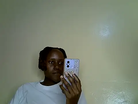 kiki8390 online show from 05/18/26, 05:51