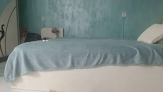 Snapshot of LaraLanee chatting on 07/03/26, 08:37 LaraLanee online show from 07/03/26, 08:37