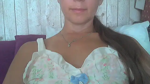 Bella--White online show from 06/29/26, 06:20