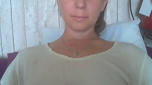 Bella--White online show from 06/11/26, 05:04