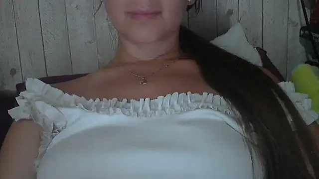 Bella--White online show from 06/15/26, 05:34