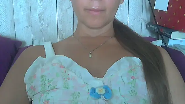 Bella--White online show from 06/26/26, 06:41