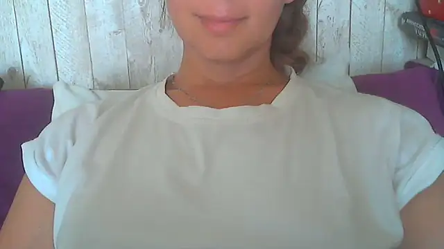 Bella--White online show from 06/09/26, 08:04