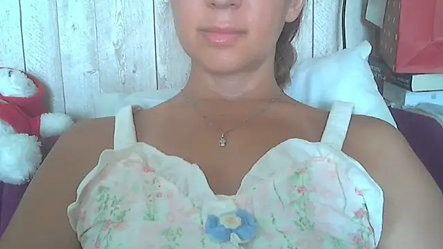 Bella--White online show from 06/27/26, 07:25