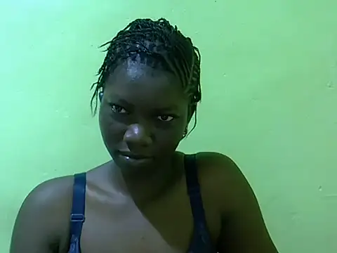 Snapshot of Sweet-Lynn chatting on 07/08/26, 03:41 Sweet-Lynn online show from 07/08/26, 03:41