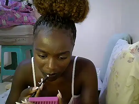 BUNNY BLISS1 online show from 06/08/26, 09:37