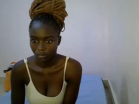 Snapshot of BUNNY_BLISS1 chatting on 05/21/26, 04:54 BUNNY BLISS1 online show from 05/21/26, 04:54