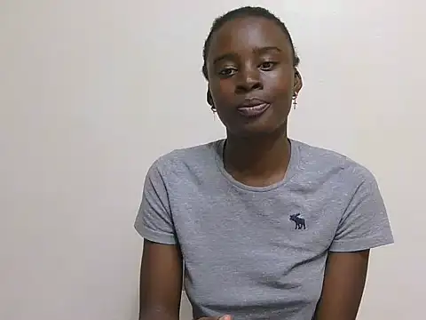 Snapshot of SassyTarrif chatting on 06/02/26, 01:44 SassyTarrif online show from 06/02/26, 01:44