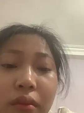 hinami-lo online show from 05/16/26, 06:12