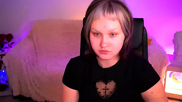 ViolettWoods online show from 07/12/26, 06:47