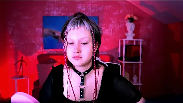ViolettWoods online show from 07/15/26, 06:20