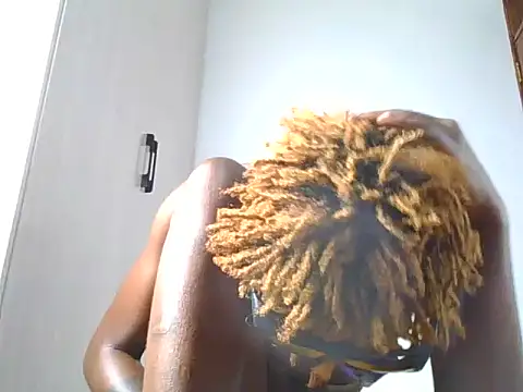 realcoochie online show from 06/19/26, 12:27