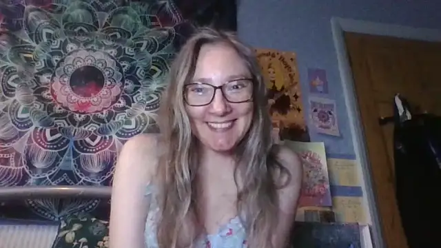 Izzylove47 online show from 05/19/26, 08:10