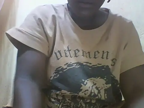 Snapshot of Lovely-baby9 chatting on 07/11/26, 03:29 Lovely-baby9 online show from 07/11/26, 03:29