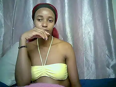 Snapshot of Slim_shy chatting on 06/04/26, 05:23 Slim shy online show from 06/04/26, 05:23